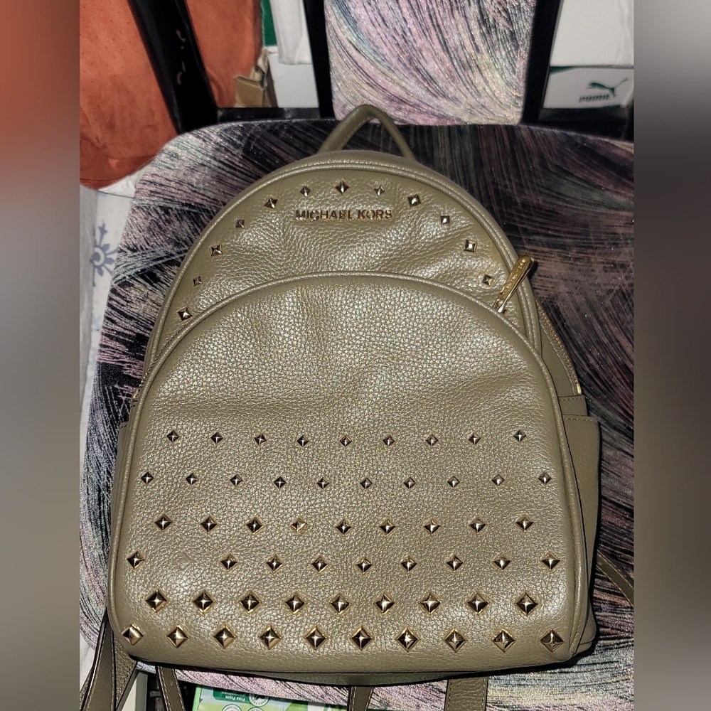 Micheal kors bagpack purse